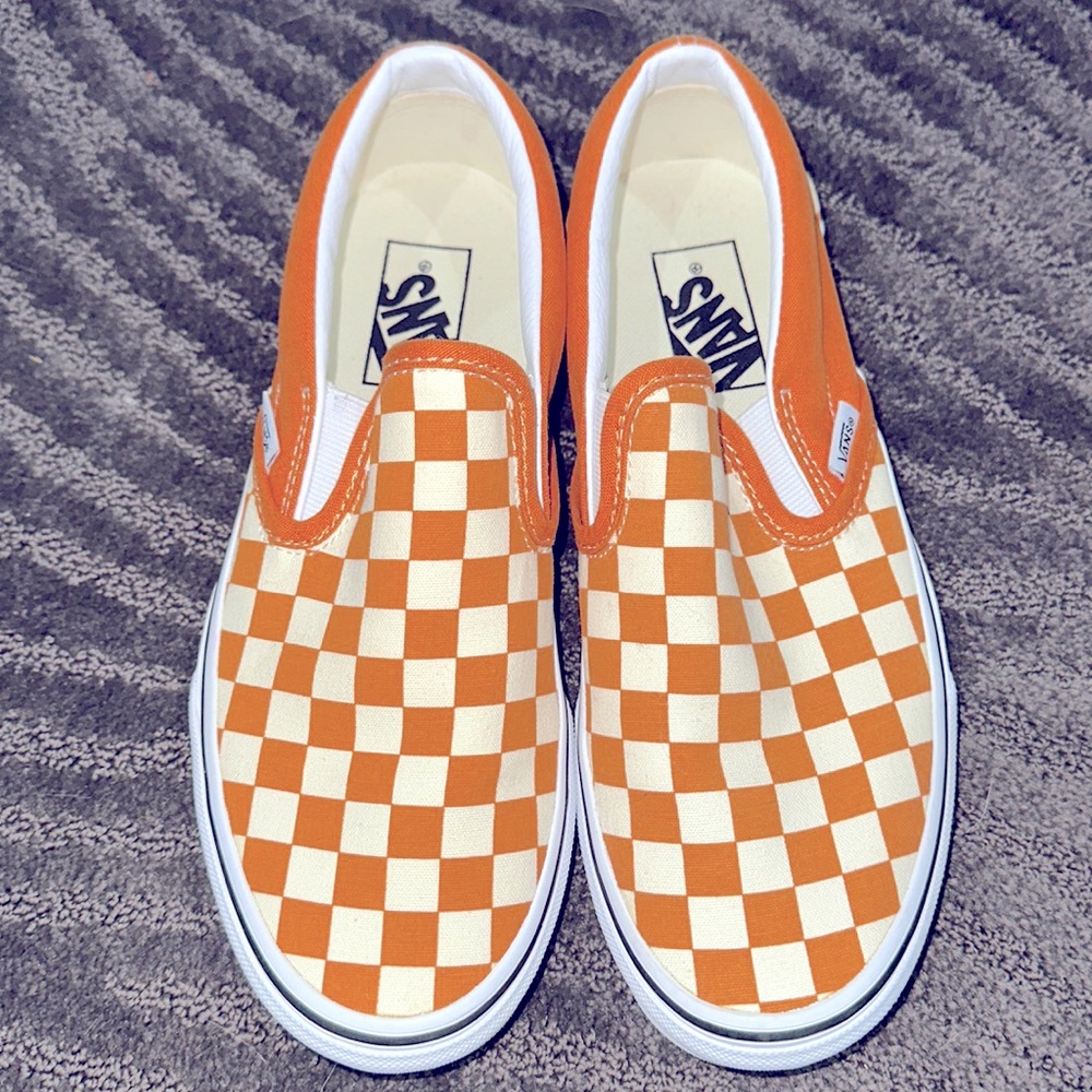 Burnt Orange Checkerboard Vans Size W 7.5/M 6